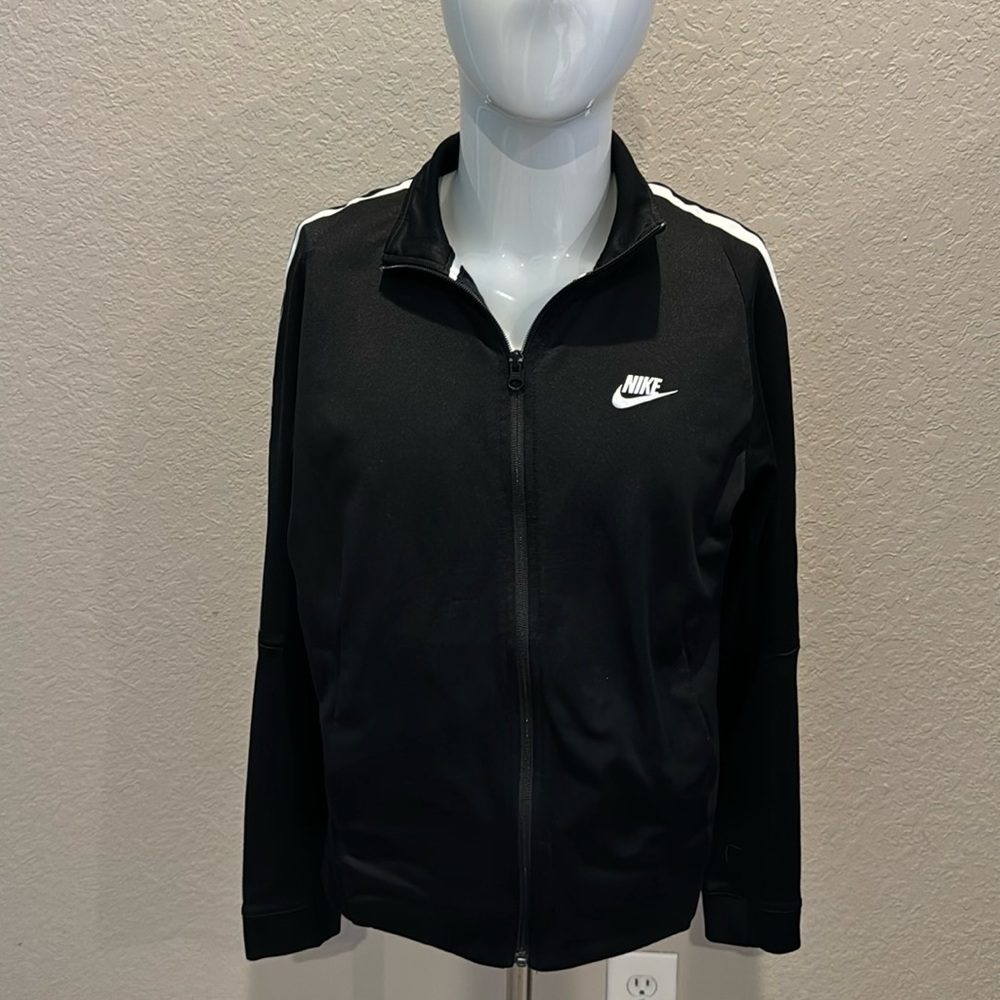 Nike full zip men’s jacket‎ Medium